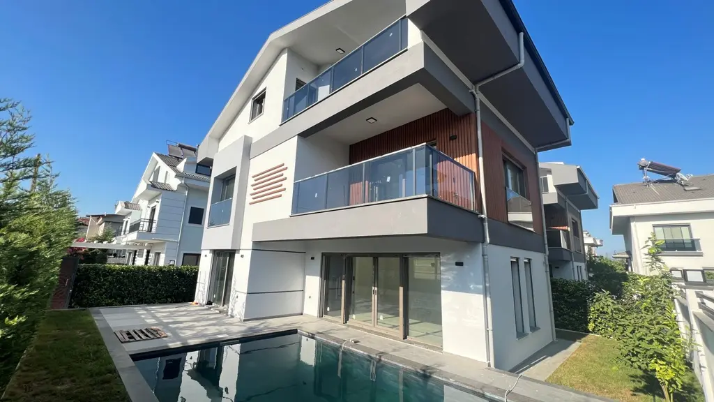 Babatasi home